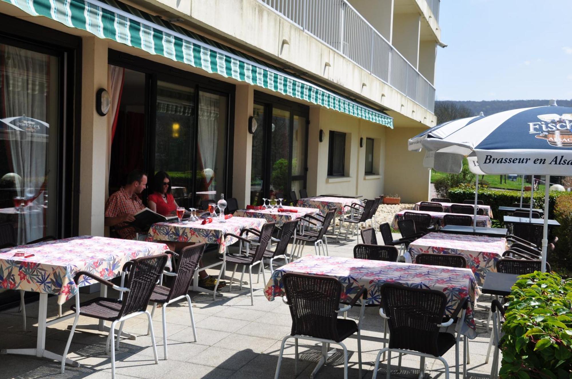 Hyèvre-Paroisse Le Relais De La Vallee מראה חיצוני תמונה